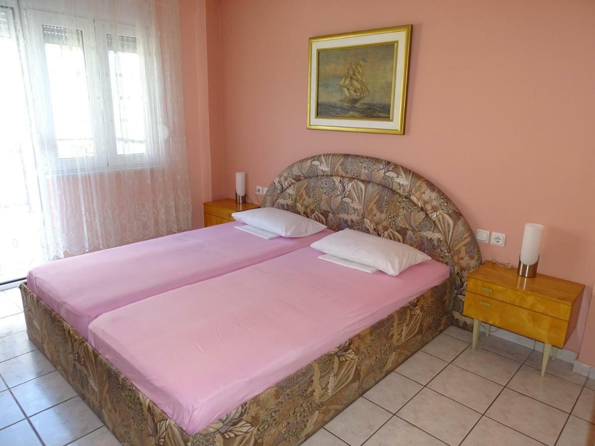 Olympiakí Aktí Socrates Apartments מראה חיצוני תמונה